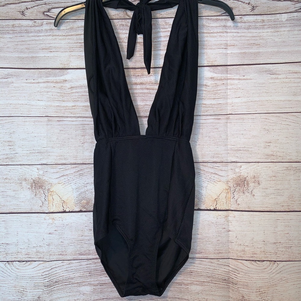 NWOT Cocoship halter neck one piece bathing suit